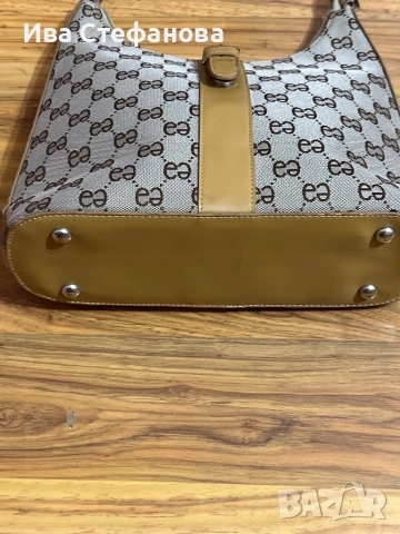 Gucci Гучи класическа нова дамска чанта , снимка 2 - Чанти - 51705516