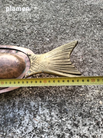 Ръчно изработен меден поднос във формата на риба, снимка 2 - Антикварни и старинни предмети - 51227765