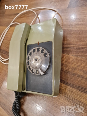 Старинен телефон с шайба, снимка 3 - Антикварни и старинни предмети - 52913619