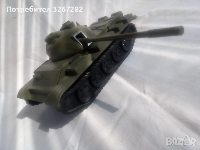 Танк,Съветски,Играчка,Макет,Модел Т-55, снимка 7 - Антикварни и старинни предмети - 52101950