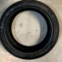 Зимни гуми MICHELIN 295/35R21 107V XL TL PILOT ALPIN 5 SUV * 4 бр., снимка 2 - Гуми и джанти - 46101871