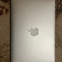 Apple Macbook Air A1370, снимка 4 - Лаптопи за работа - 44959561