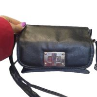 Дамска чанта от естествена кожа, снимка 1 - Чанти - 45279609