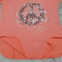 УНИКАЛНИ Блузи в неонов оранжев цвят с щампа със сребристо-златисти пайети до 3ХЛ, снимка 4 - Тениски - 45445095