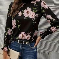 Тънка блуза , снимка 5 - Блузи с дълъг ръкав и пуловери - 45095675