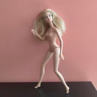 Колекционерска кукла Barbie Барби Mattel 144 2HF2, снимка 5 - Колекции - 45149589