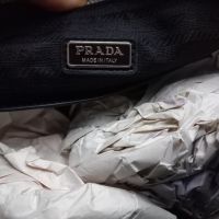 Налична чанта Prada  реплика, снимка 4 - Чанти - 45702329