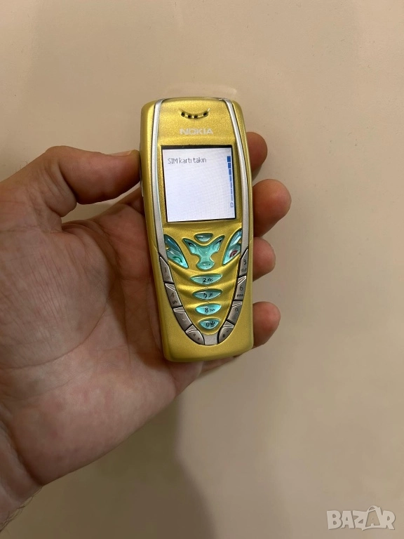 Nokia 7210 Gold Топ Уникален вид Gold edition, снимка 1