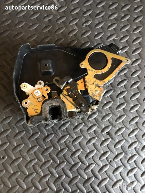 Заключващ механизъм за задна лява врата за KIA Opirus 3.5 (2006), снимка 1