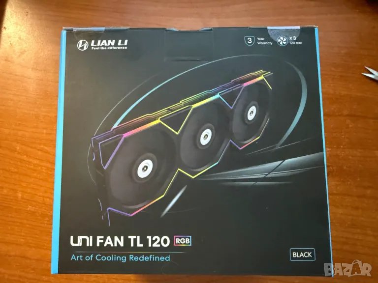 Вентилатори 120mm, Lian Li UNI FAN TL (G99.12TL3B.00) 4-pin, 2600rpm, 3 броя черни, RGB, с контролер, снимка 1