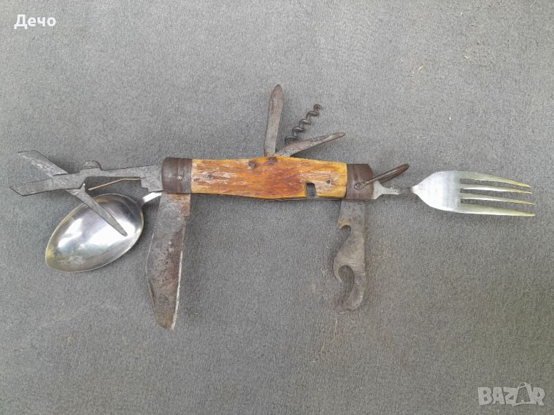 Стар.На дядото - Прадядото ! Мултифункционален Туристически ,Ловено-рибарски  нож с рогови чирени, снимка 1