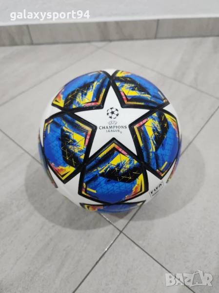 Синя Топка Звезда Champions LEAGUE 2025 за Футбол три модела, снимка 1