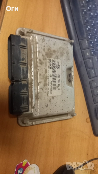 Компютър за Голф 4 1.9 TDI 038 906 012 M / 0 281 001 979, снимка 1