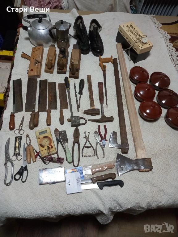 Ножове стари дърводелски инструменти и други, снимка 1