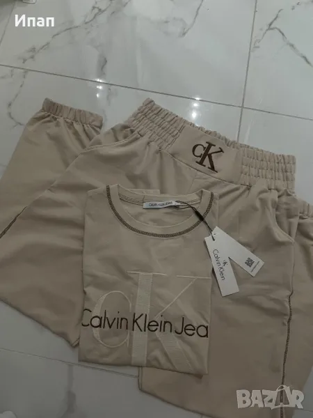 Дамски комплект Calvin Klein, снимка 1