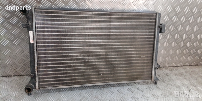Воден радиатор VW Golf 5 1.4i 2005г.	, снимка 1