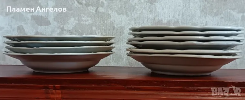 стар български порцелан от 60те години. Лот от 2вида чиний. , снимка 1