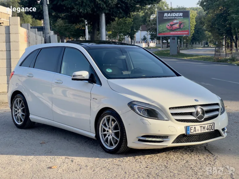 Mercedes-Benz B 200 CDI Euro 5 LED Pano Navi Park Assist Старт/Стоп , снимка 1