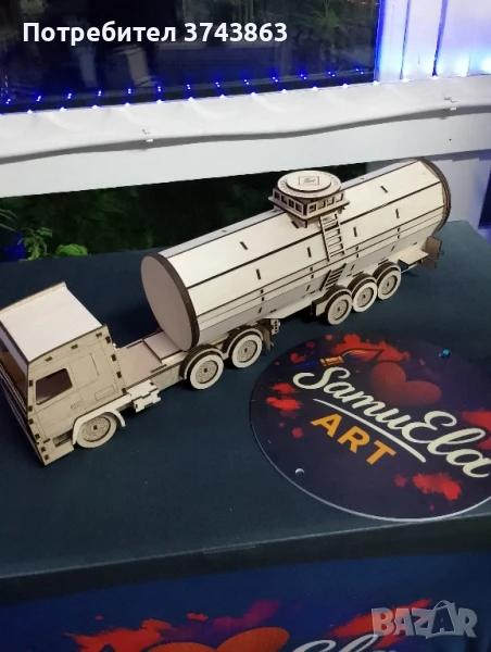 Подаръчен ТИР, който носи литър алкохол. С възможност за гравиране на текст по ваш избор , снимка 1