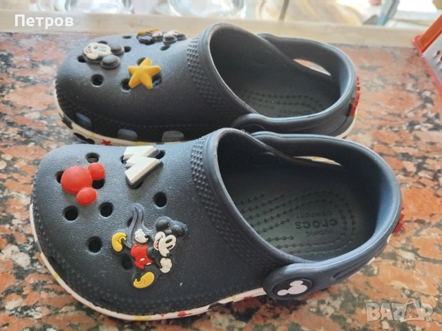 Крокс Mickey с отворена пета, Червен/Бял/Тъмносин , снимка 4 - Бебешки боти и ботуши - 53735896
