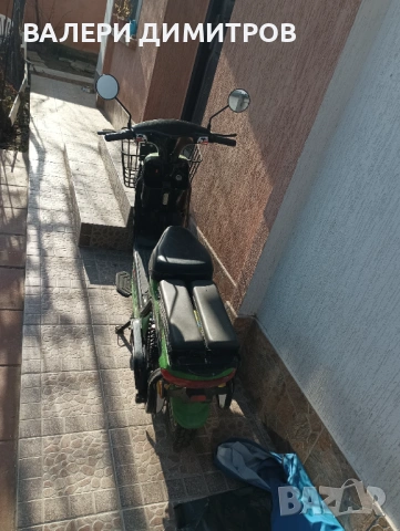 Продавам електрически скутер, снимка 5 - Велосипеди - 53706796