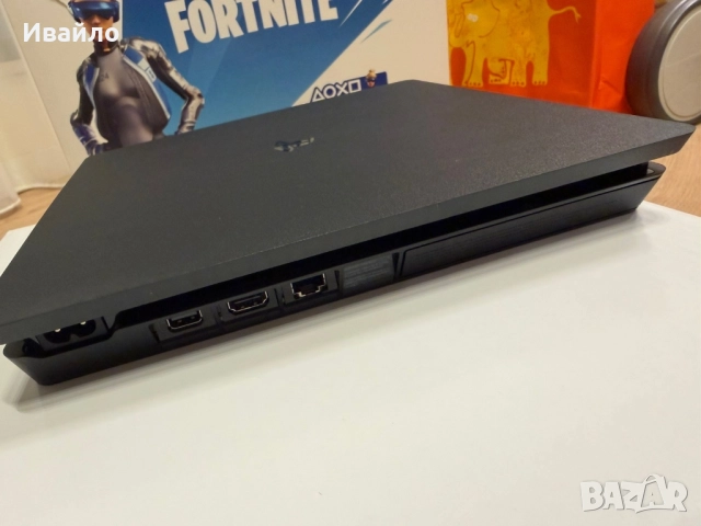 PlayStation 4 500 GB + FIFA 2020, снимка 5 - PlayStation конзоли - 52818843