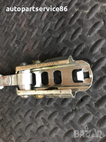 Ограничителна лента за предна дясна врата за Mercedes W906, Sprinter (2006-2012) A9067200016, снимка 2 - Части - 53984877