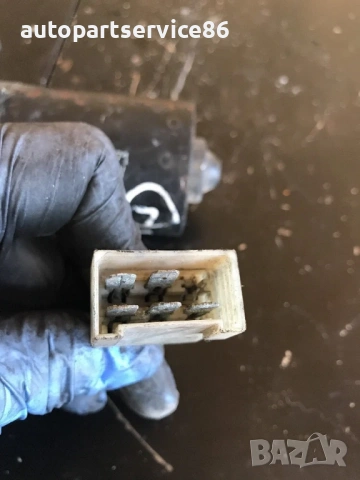 Мотор за предна чистачка на стъкло RHD за Mercedes Sprinter (1996-2005) 0390241345 , снимка 3 - Части - 53960996