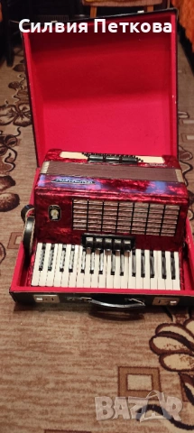 Немски акордеон "WELTMEISTER " - 60 баса