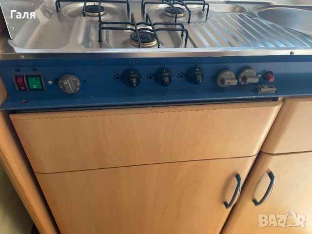 Каравана Hobby Delux, снимка 12 - Каравани и кемпери - 53447835