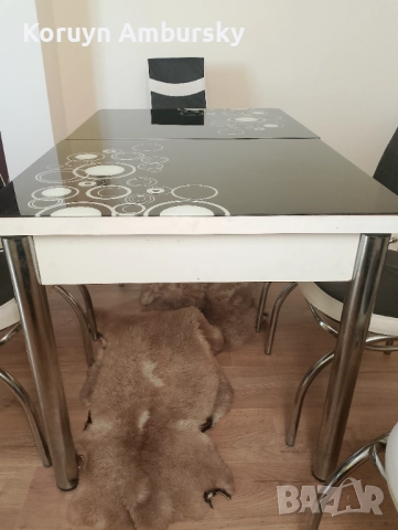 Холна или трапезна маса с 4 стола, снимка 4 - Маси - 52790551