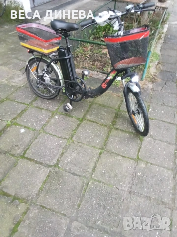 Продавам Електрически Сгъваем Велосипед с скорости Мотор 250 вата Батерия 36 волта 10 ампера , снимка 12 - Велосипеди - 53458292