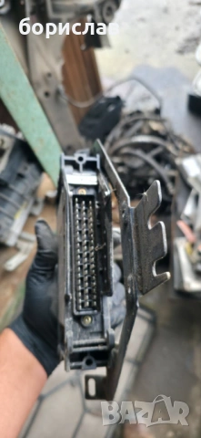 Abs модул за Фолксваген голф 3 , снимка 2 - Части - 53115494