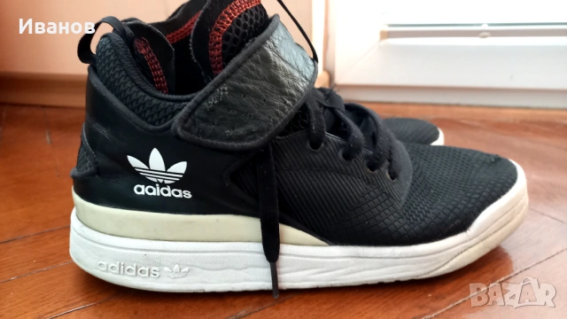 Баскетболни кецове Adidas , снимка 2 - Кецове - 53391107