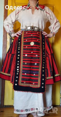 Автентична носия от Северозападна България , снимка 8 - Антикварни и старинни предмети - 46242024