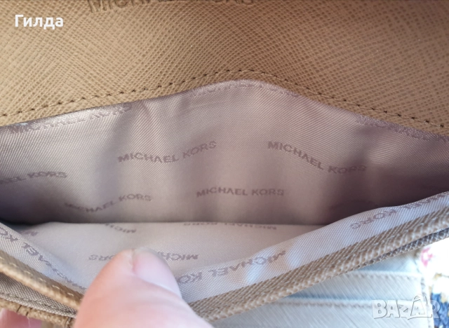 портмоне Michael Kors, снимка 11 - Портфейли, портмонета - 52750663