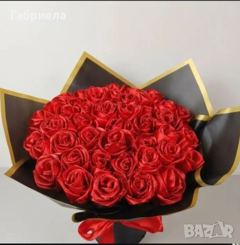 🌹 Ръчно изработени сатенени букети – вечна красота! 🌹, снимка 5 - Други услуги - 54028052