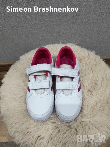 Детски маратонки Адидас за момиче , снимка 2 - Детски маратонки - 52640984