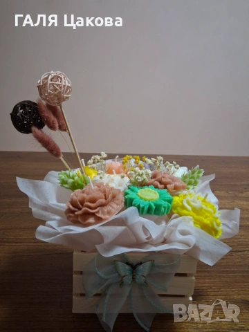 Ароматен букет от натурален пчелен восък, снимка 2 - Декорация за дома - 53512190