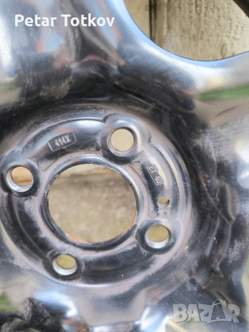 16 цола желязна джанта с гума за Дачия Сандеро 3 , снимка 3 - Гуми и джанти - 54236904