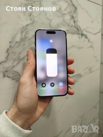 Възможен бартер/ IPhone 15 pro natural Titanium , снимка 3 - Apple iPhone - 53758893