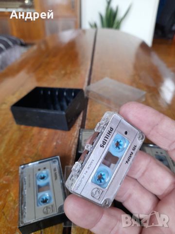 Стар касетник,кутия за касети #4, снимка 7 - Други ценни предмети - 45863473