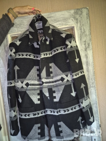 Zara палто М, снимка 2 - Палта, манта - 52018580