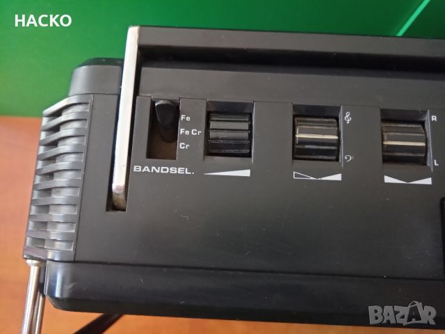 GRUNDIG RR 640 Професионален БУМБОКС Стерео Касетофон с Тунер Преносим 1981 г. Made in Japan, снимка 6 - Радиокасетофони, транзистори - 45143945