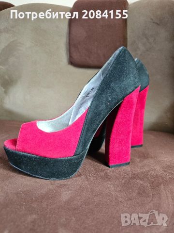 Обувки,червено и черно на висок ток , снимка 2 - Дамски обувки на ток - 45670847