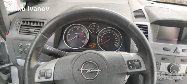 Opel Zafira B 1.9 CDTI, снимка 8 - Автомобили и джипове - 53716354