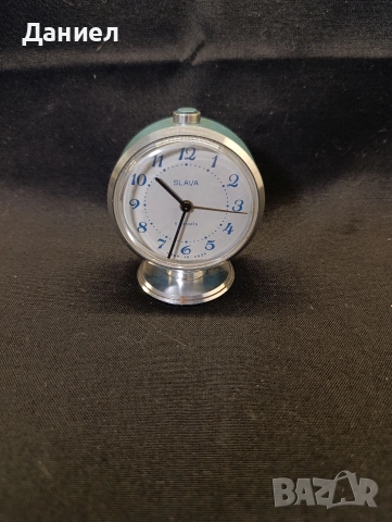 Съветски будилник Слава.