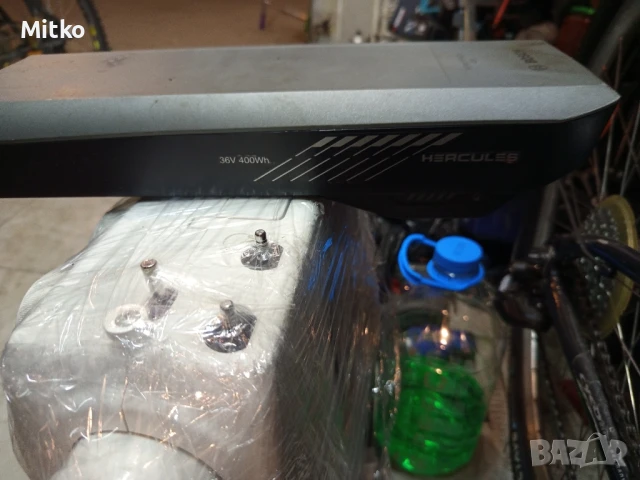 работеща батерия Бош 36 волта работи перфектно , снимка 2 - Оригинални батерии - 51109827