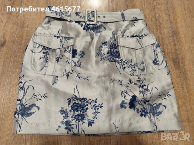 красива пола на Karen Millen