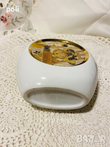 порцеланова ваза, снимка 5 - Вази - 53913027